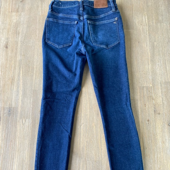 Madewell 9” Mid-Rise Skinny Jeans - Picture 4 of 4